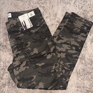 No Boundaries Camouflage Cargo Pants